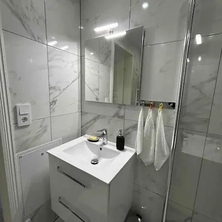 Lyxig Stadsro Och Utrymme I Apartment Malmo